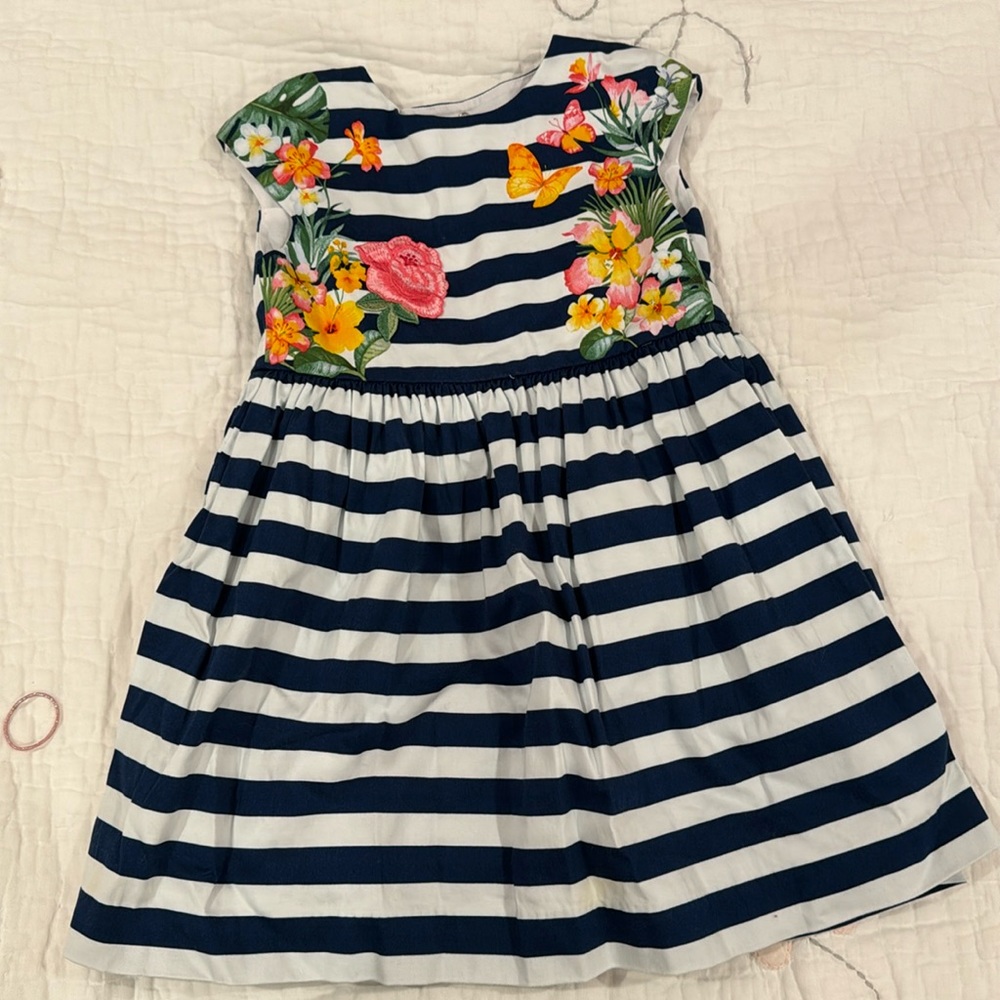 EUC mayoral size 5 dress. Blue stripes with flowers and butterflies 🦋